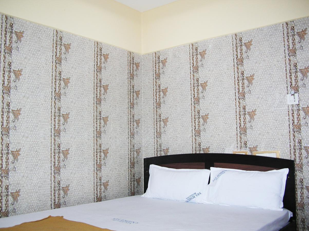 Отель Sbs Residency Tirupati Renigunta Номер фото